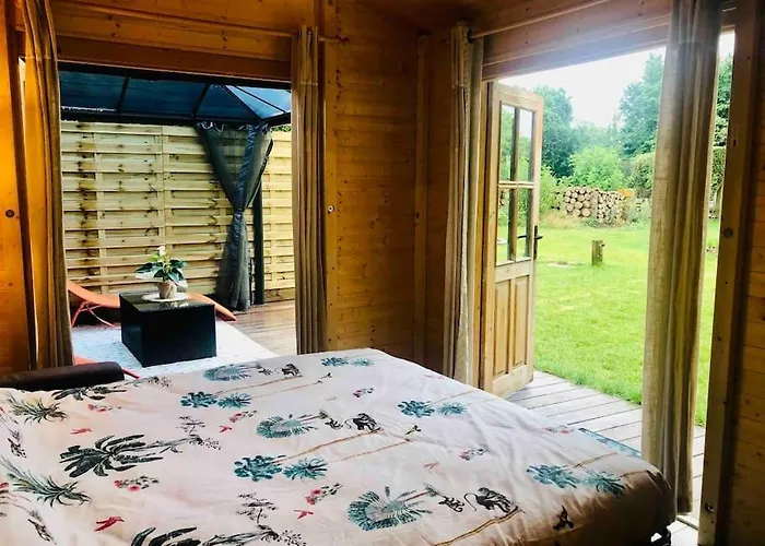 Tiny House Close To Brussels South Charleroi Airport 샬레 *