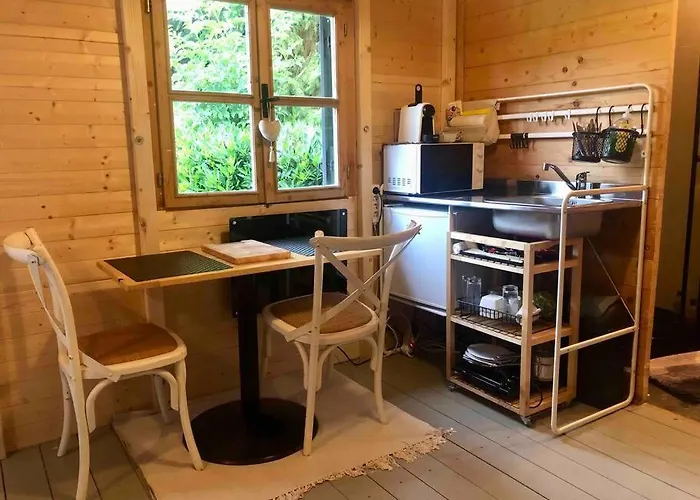 Tiny House Close To Brussels South Charleroi Airport 샬레 *